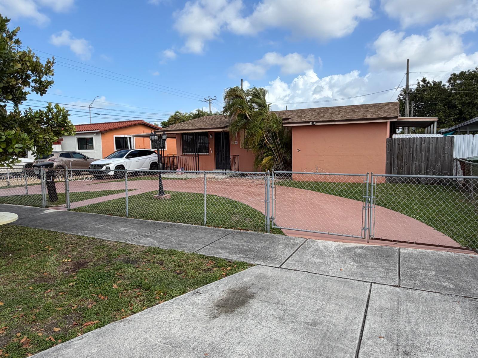 1185 W 32nd St Hialeah, FL 33012