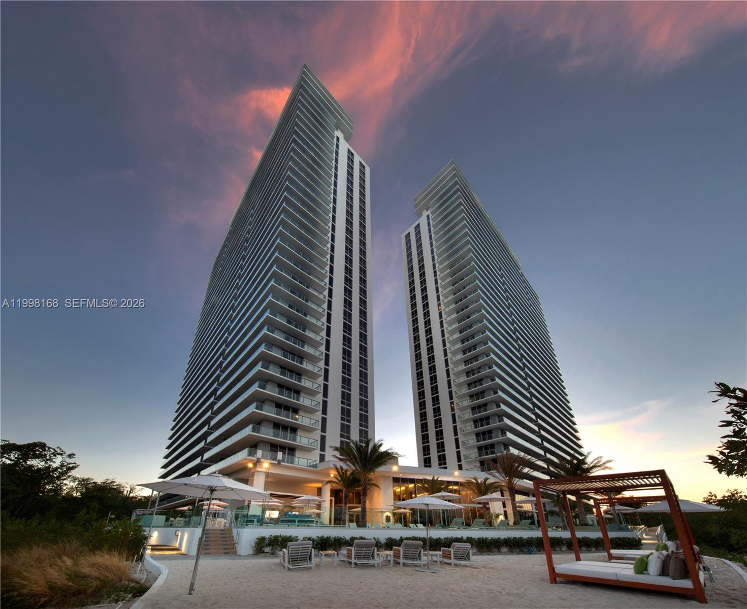16385 Biscayne Blvd #1819 North Miami Beach, FL 33160