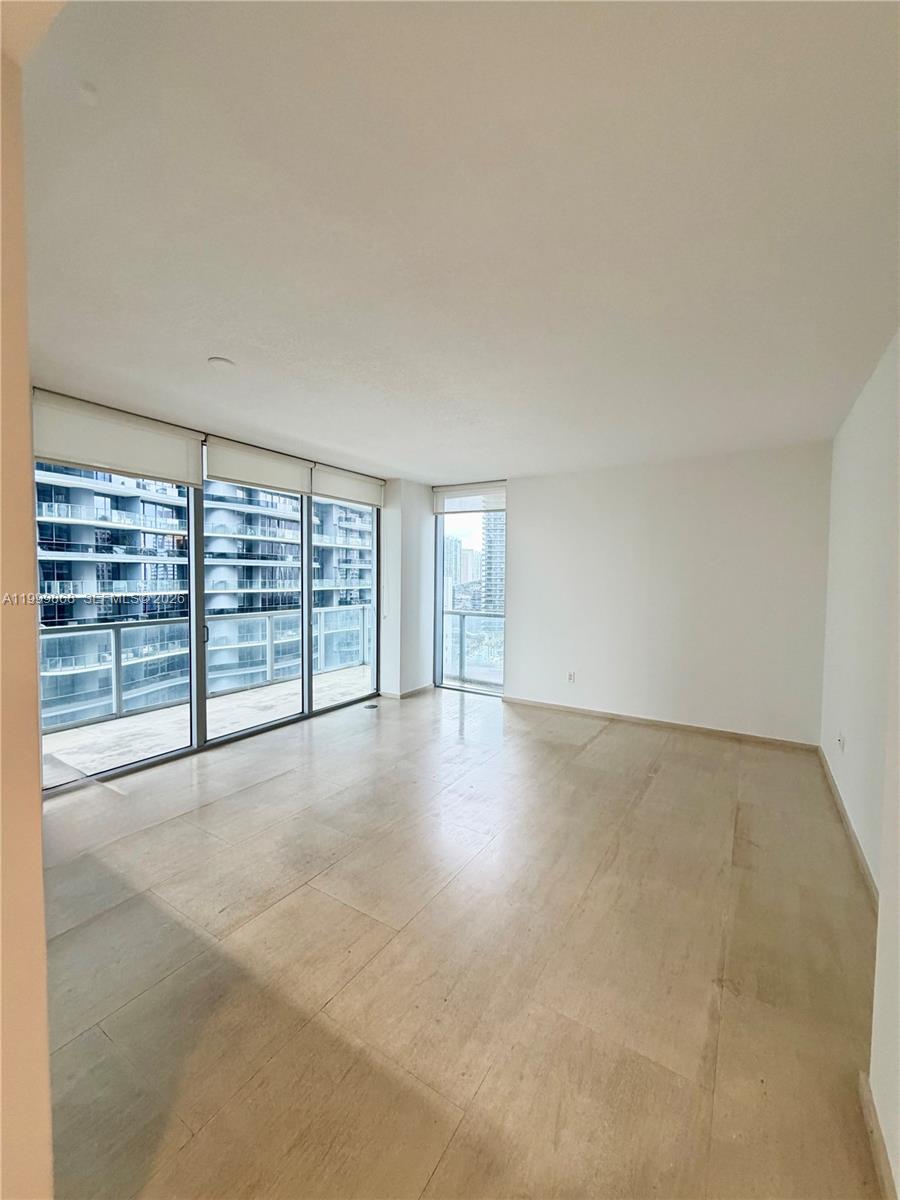 image 1060 Brickell - 105014