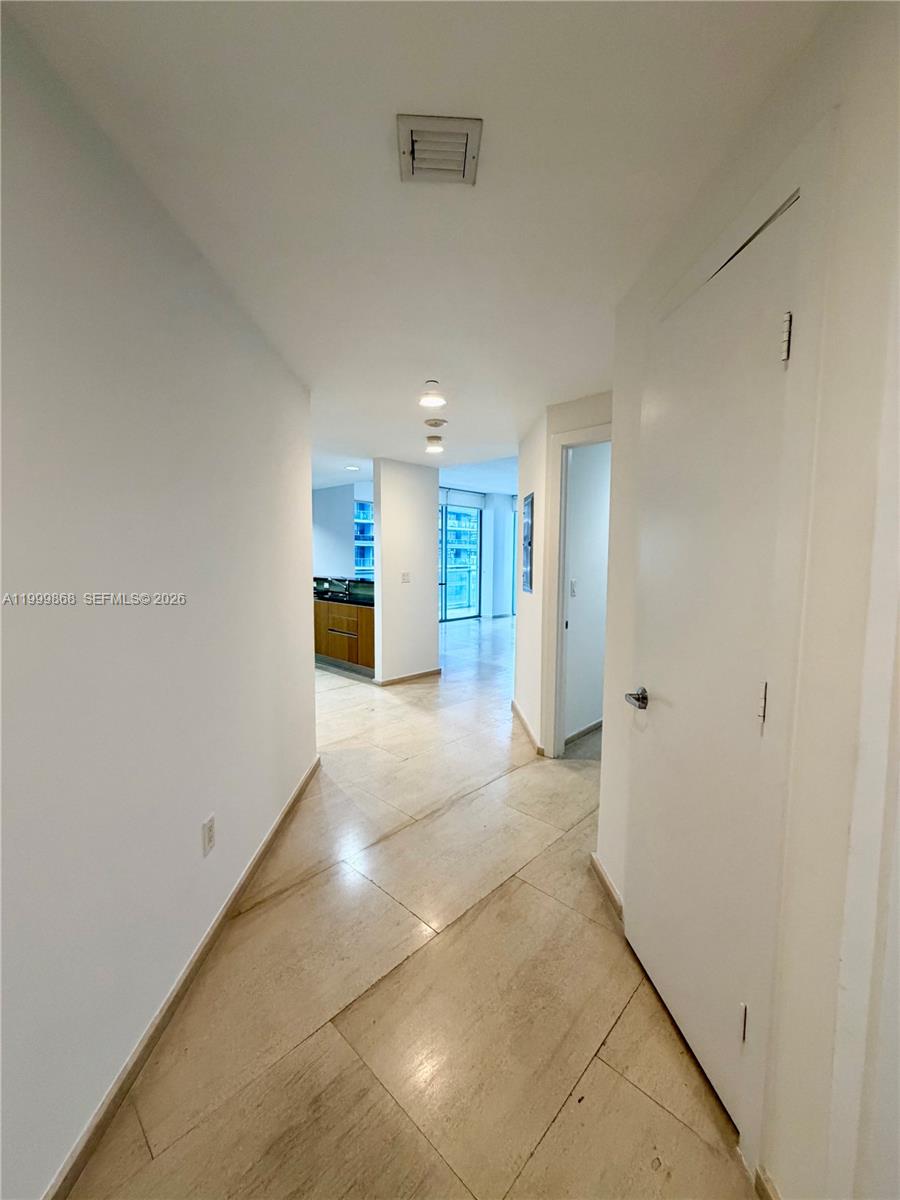 image 1060 Brickell - 10501