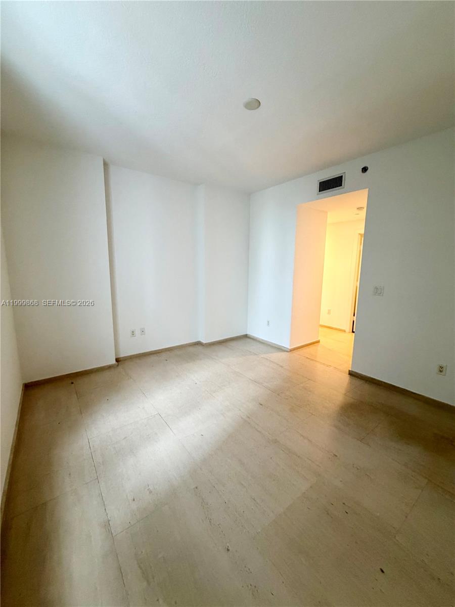 image 1060 Brickell - 105024