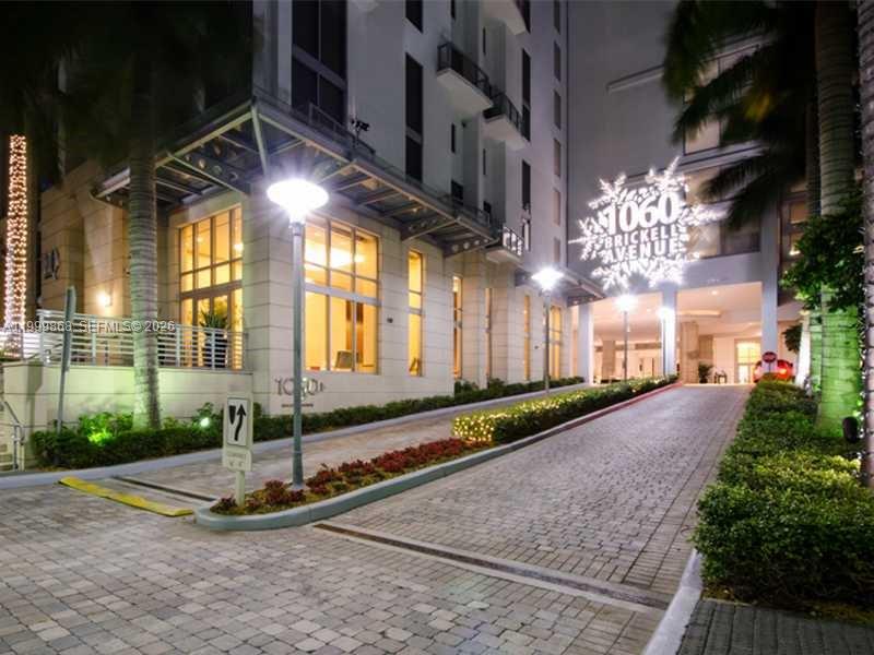 image 1060 Brickell - 105047