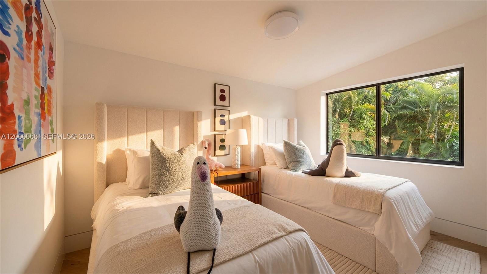 12600 Ixora Rd North Miami, FL 33181