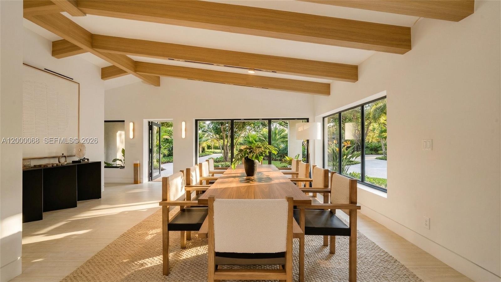 12600 Ixora Rd North Miami, FL 33181