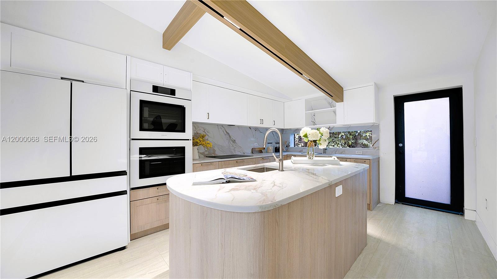 12600 Ixora Rd North Miami, FL 33181