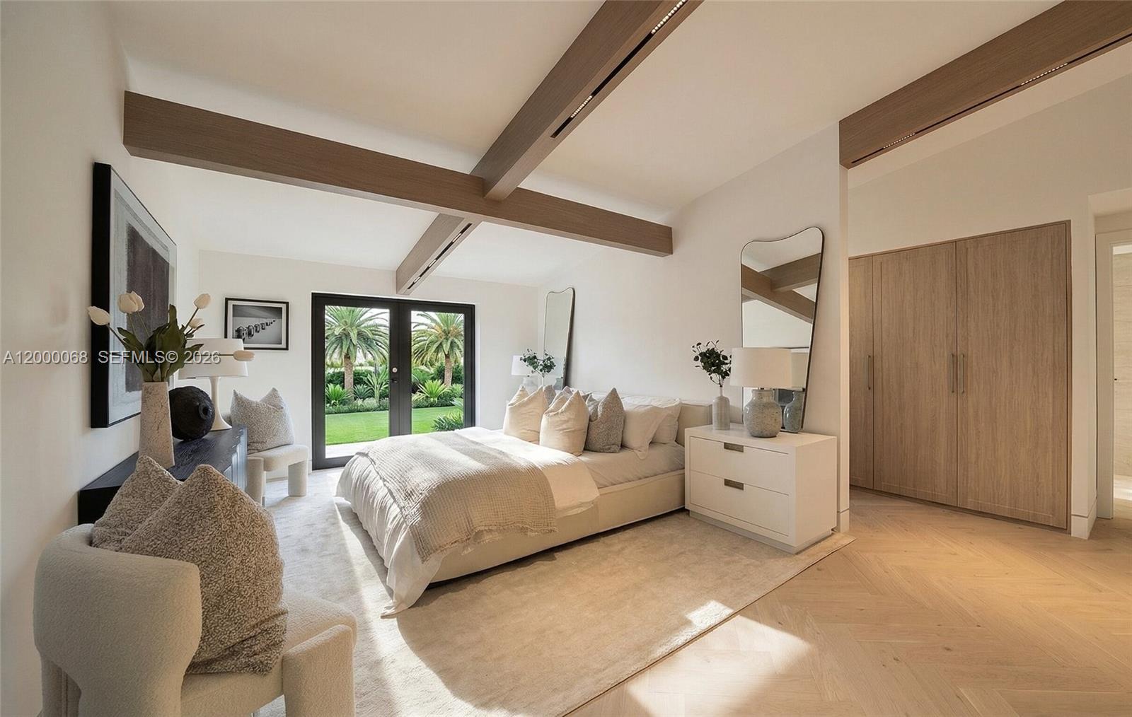 12600 Ixora Rd North Miami, FL 33181