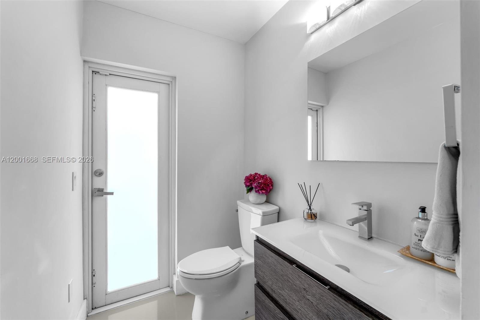 12904 SW 116th Ct Miami, FL 33176