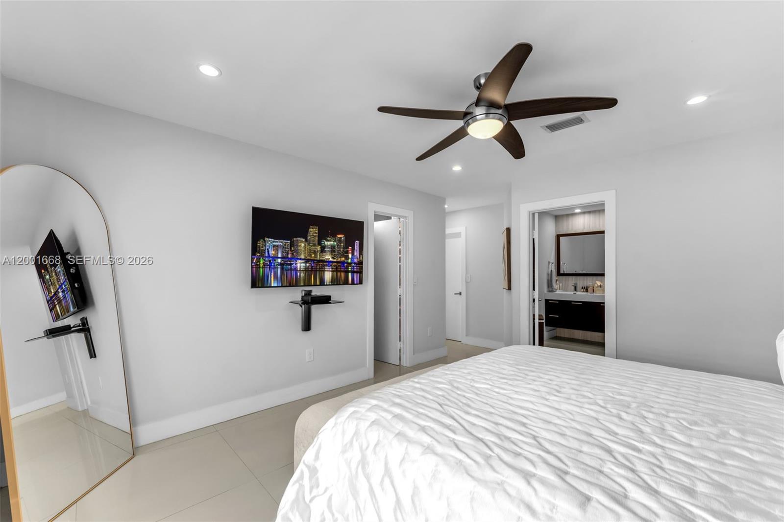 12904 SW 116th Ct Miami, FL 33176