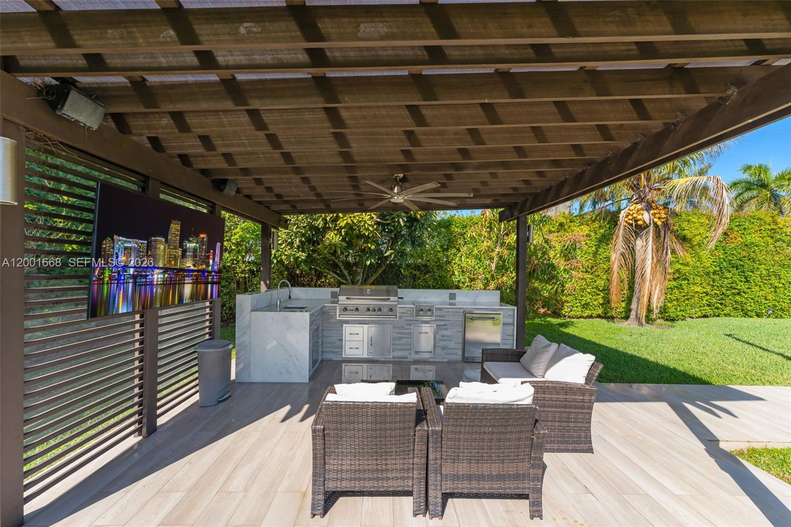 12904 SW 116th Ct Miami, FL 33176