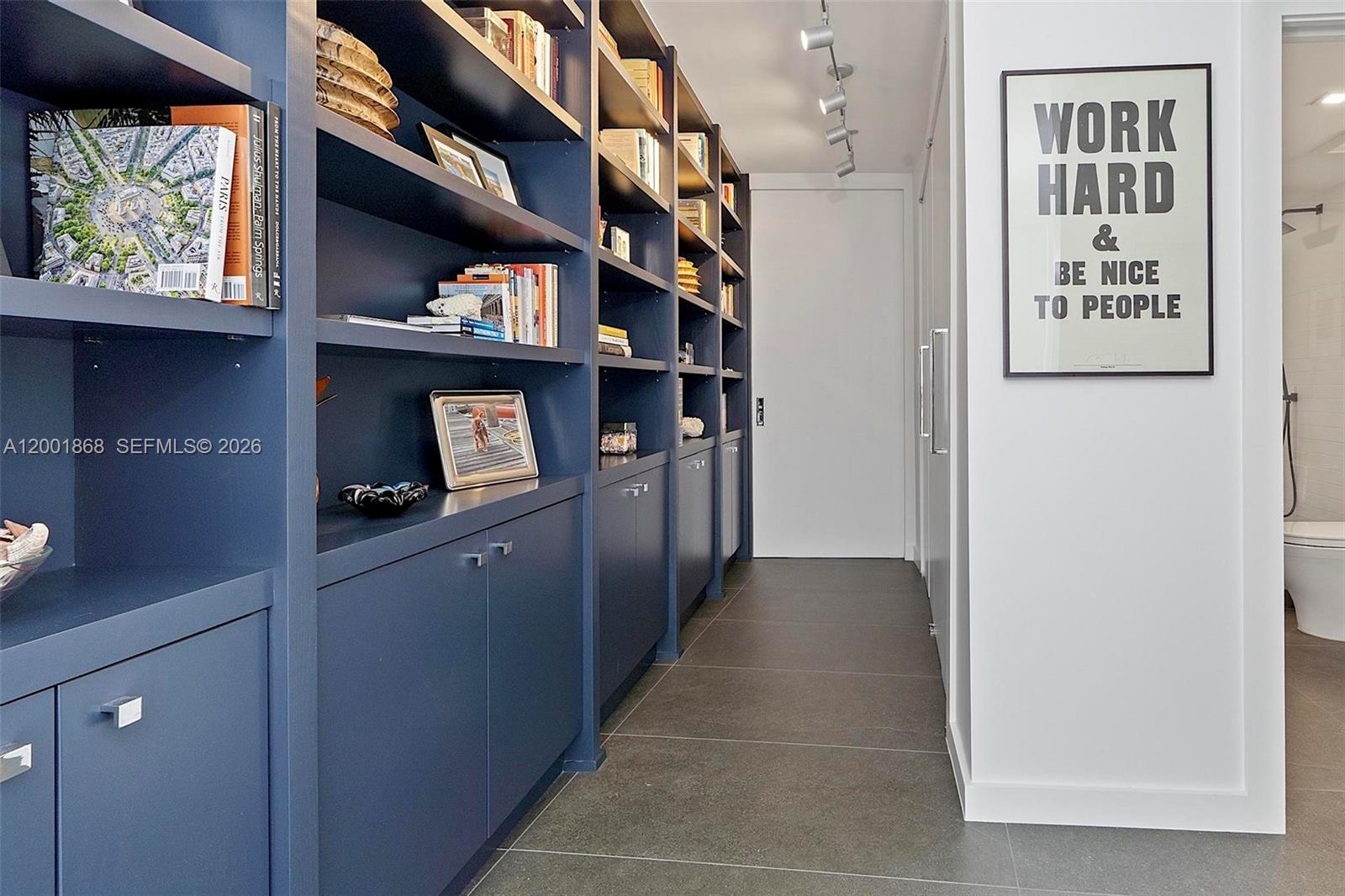 9 Island Ave #407 Miami Beach, FL 33139