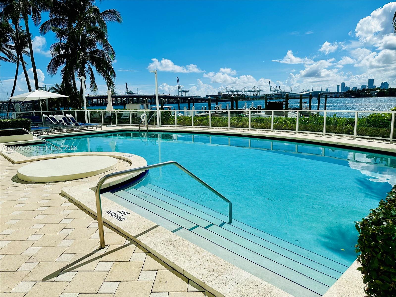 image The Floridian25