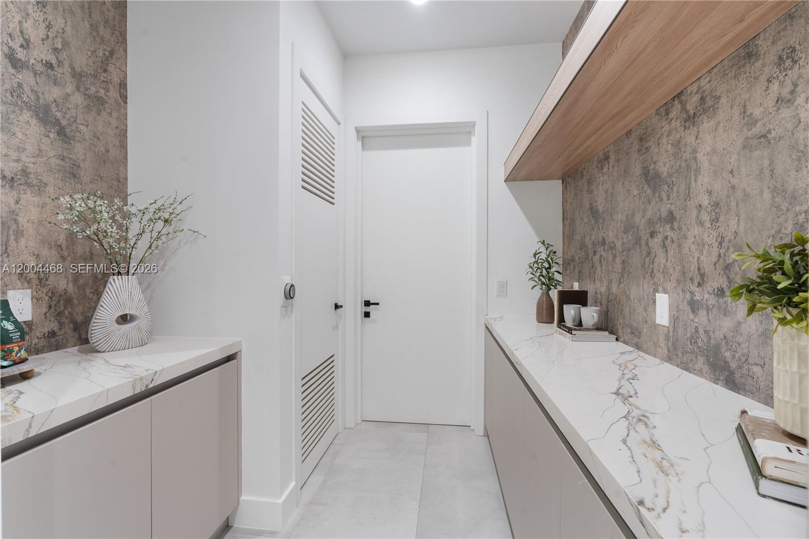 609 NE 8th Ave #B Fort Lauderdale, FL 33304