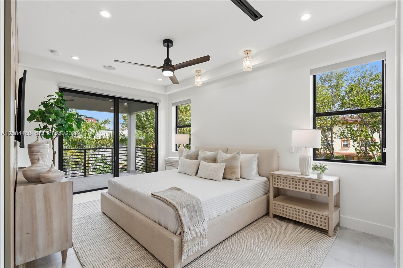 609 NE 8th Ave #B Fort Lauderdale, FL 33304