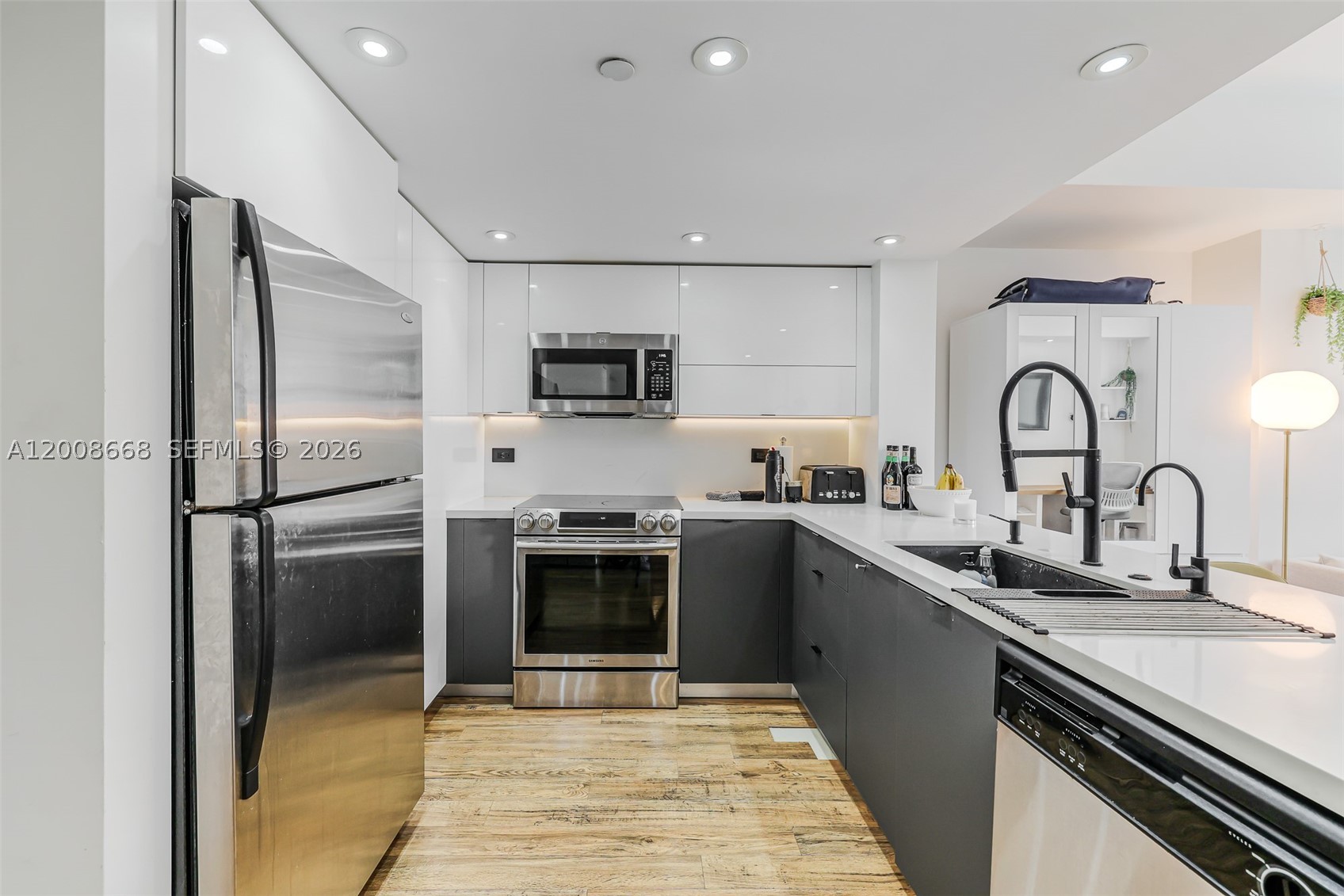 111 E Flagler St #708
