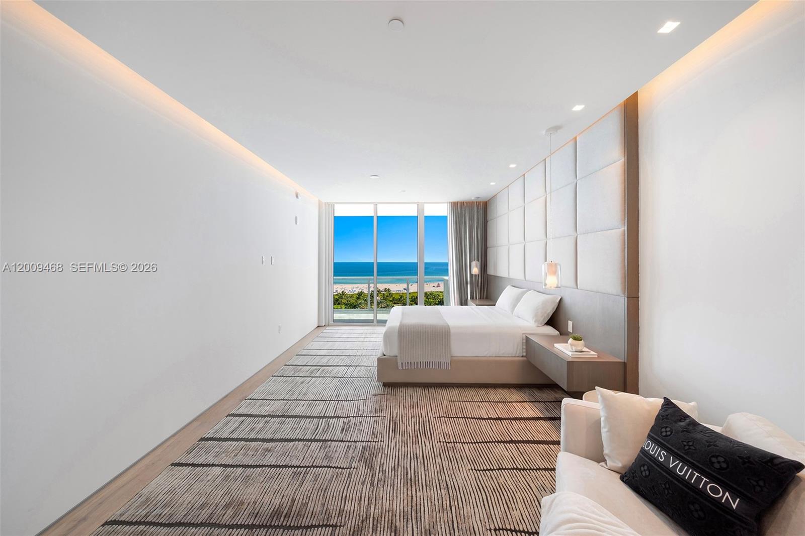 100 S Pointe Dr #1206 Miami Beach, FL 33139