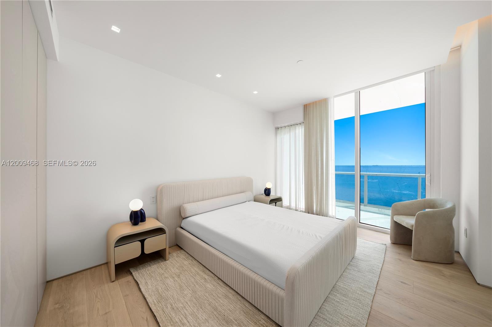100 S Pointe Dr #1206 Miami Beach, FL 33139
