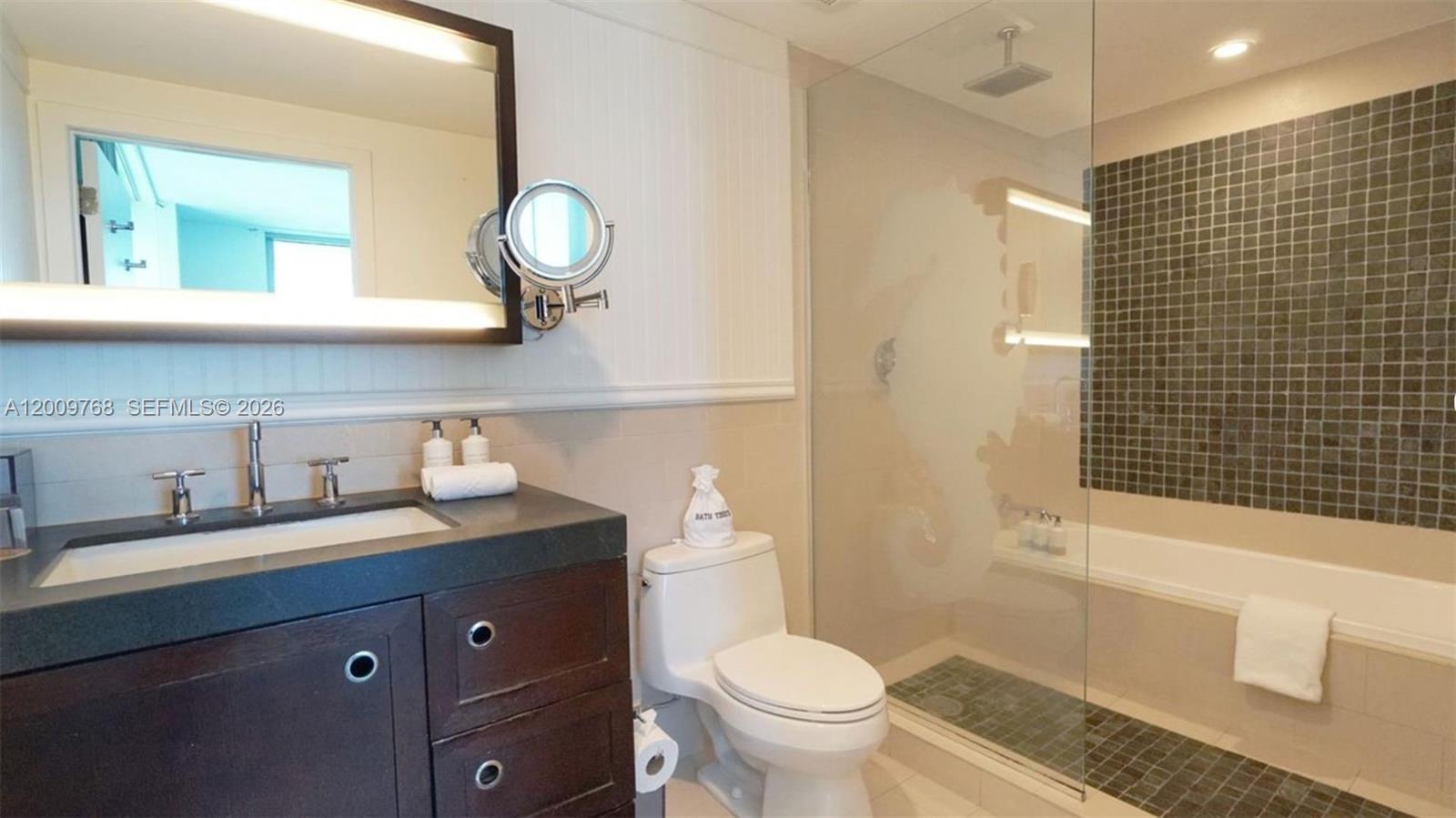 17315 Collins Ave #702 Sunny Isles Beach, FL 33160