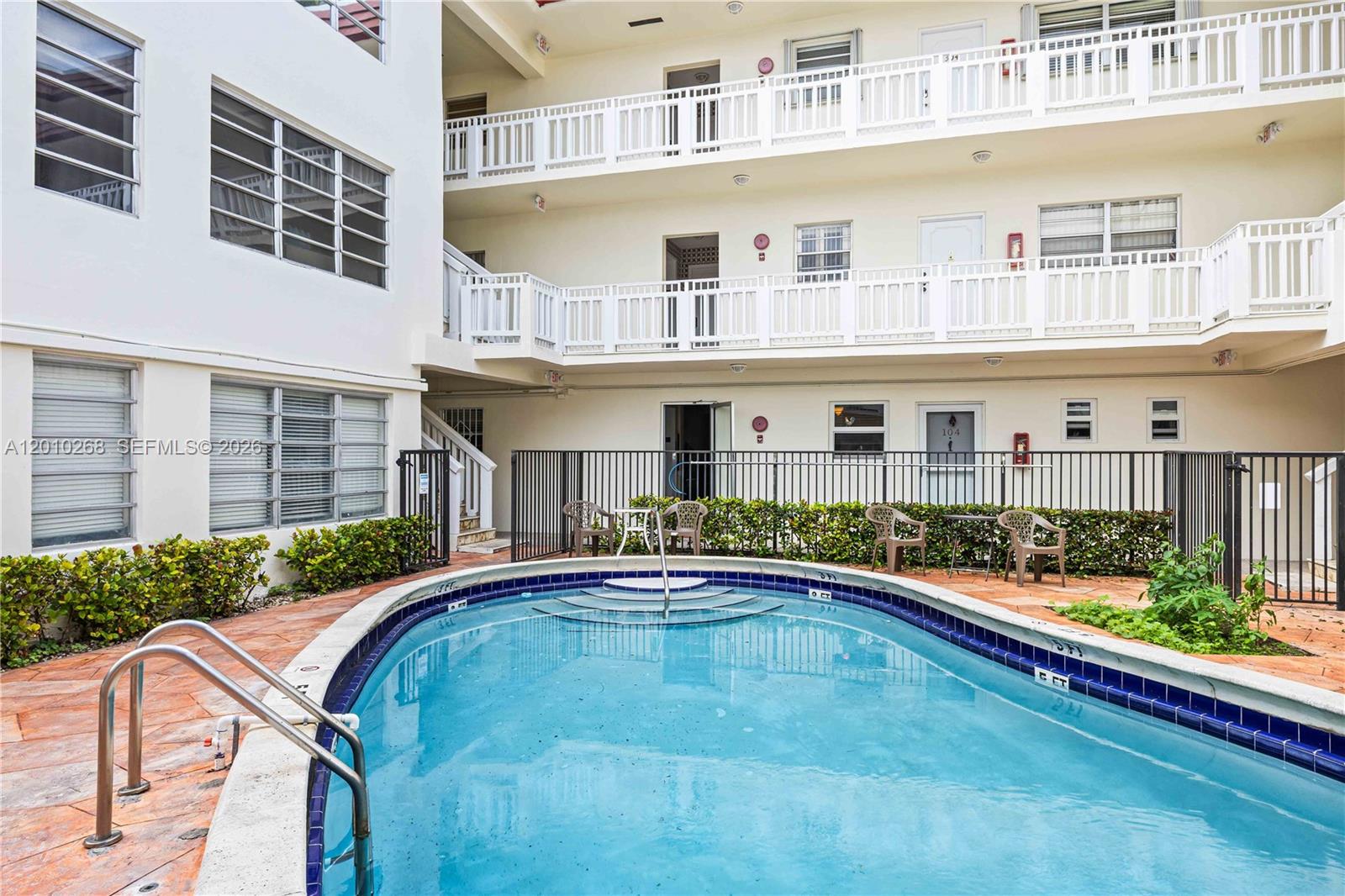 1821 Jefferson Ave #306 Miami Beach, FL 33139