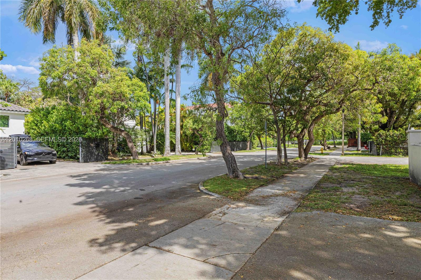 1821 Jefferson Ave #306 Miami Beach, FL 33139