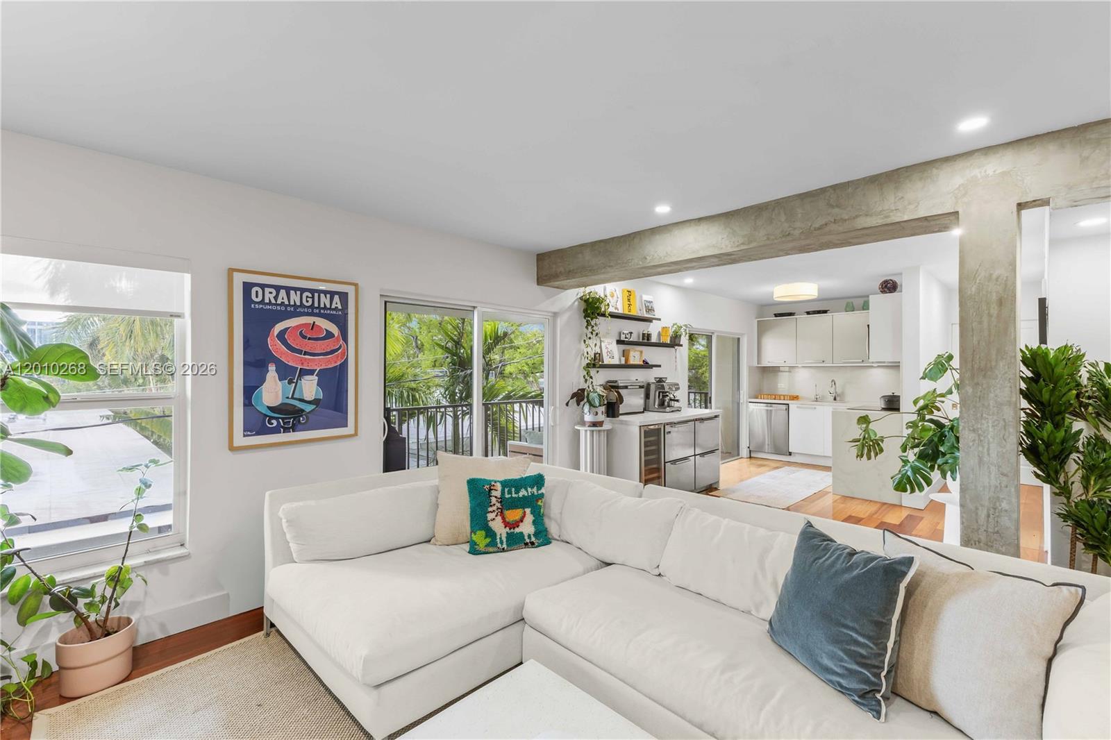 1821 Jefferson Ave #306 Miami Beach, FL 33139