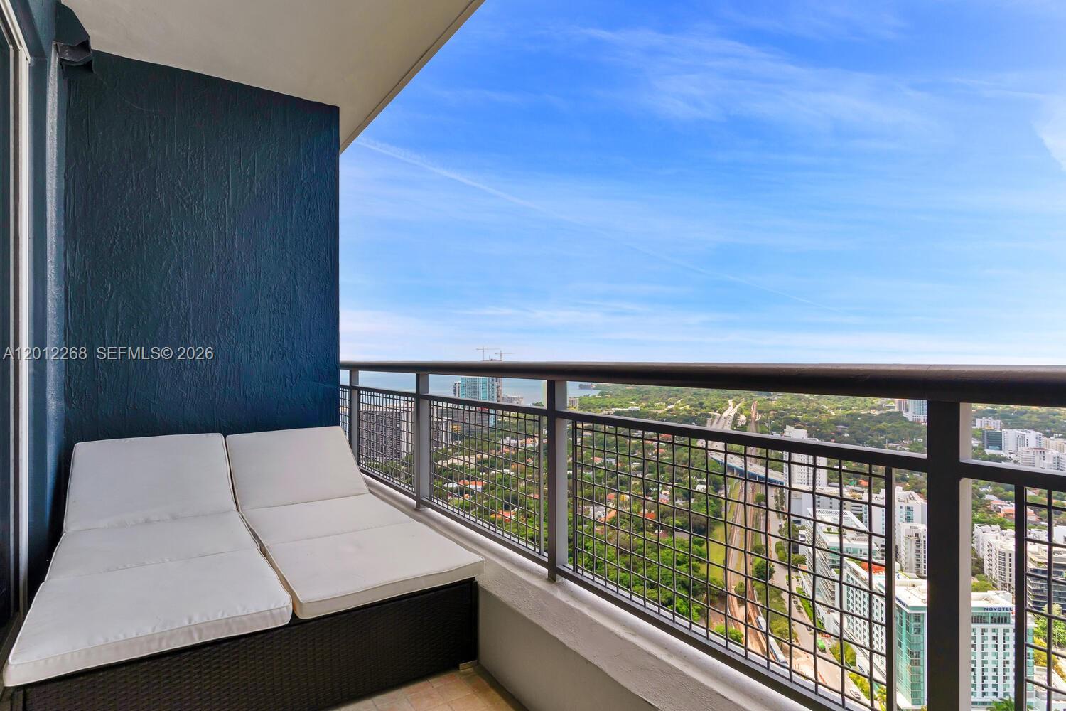 image Infinity at Brickell18