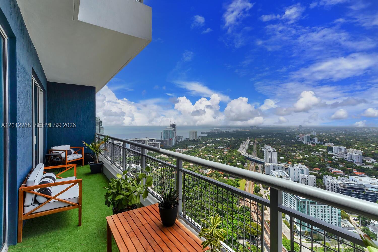 image Infinity at Brickell8
