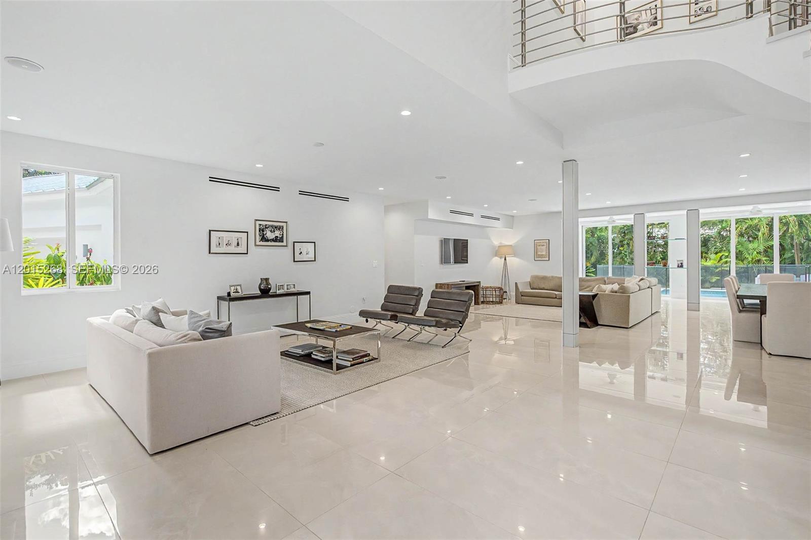 5790 SW 96th St Pinecrest, FL 33156