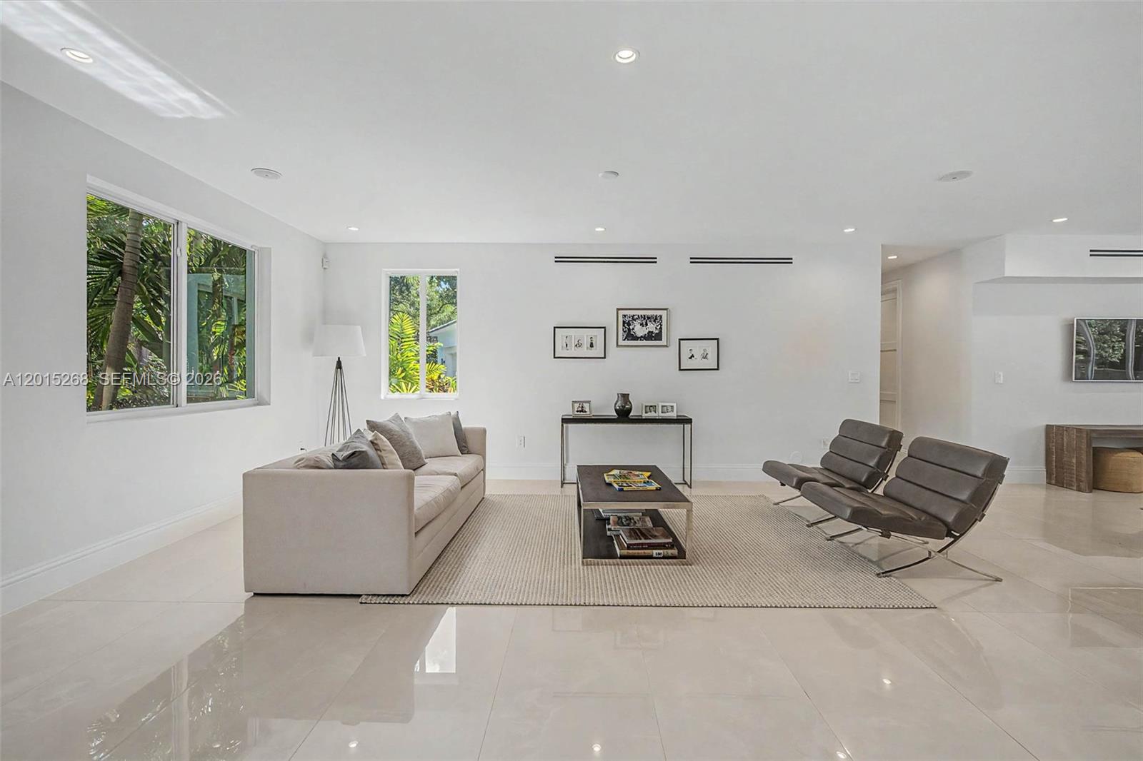 5790 SW 96th St Pinecrest, FL 33156