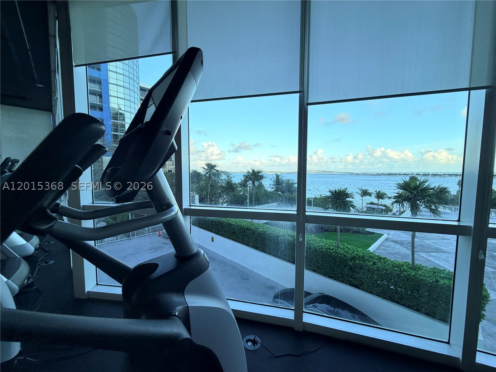 image Skyline on Brickell35