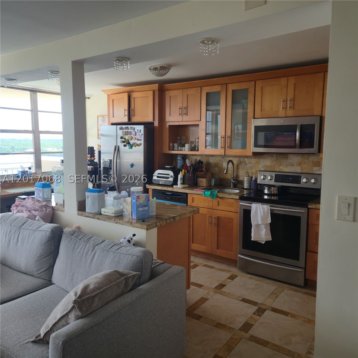 image Winston Towers 1006
