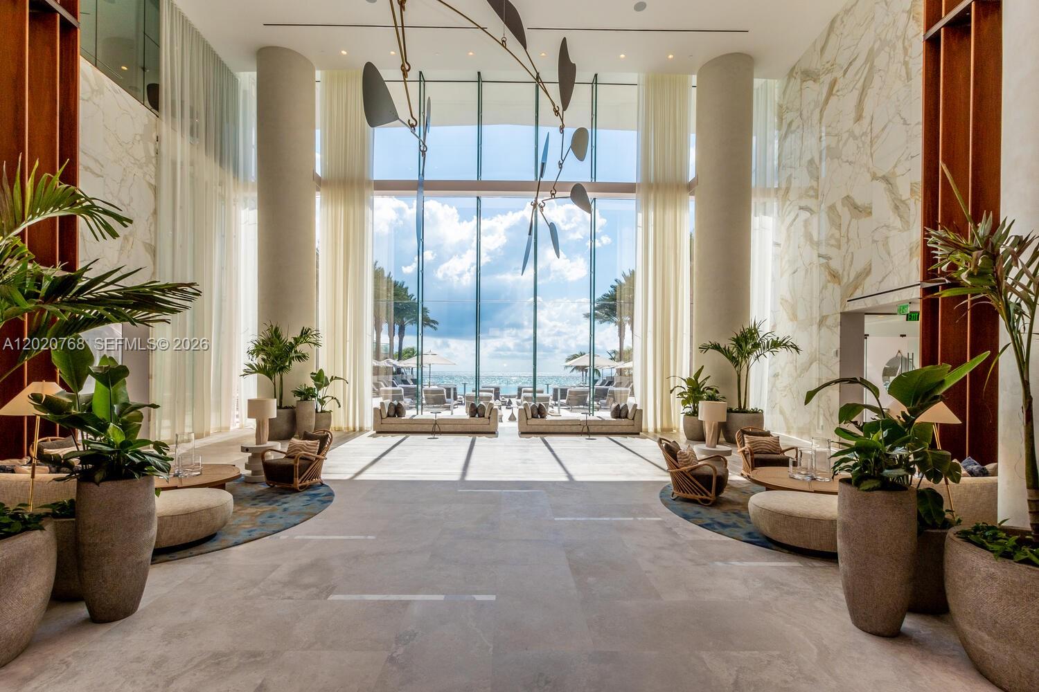 18501 E Collins #1503 Sunny Isles Beach, FL 33160