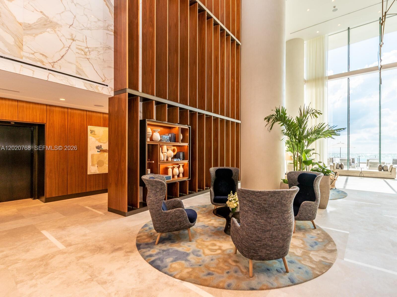 18501 E Collins #1503 Sunny Isles Beach, FL 33160