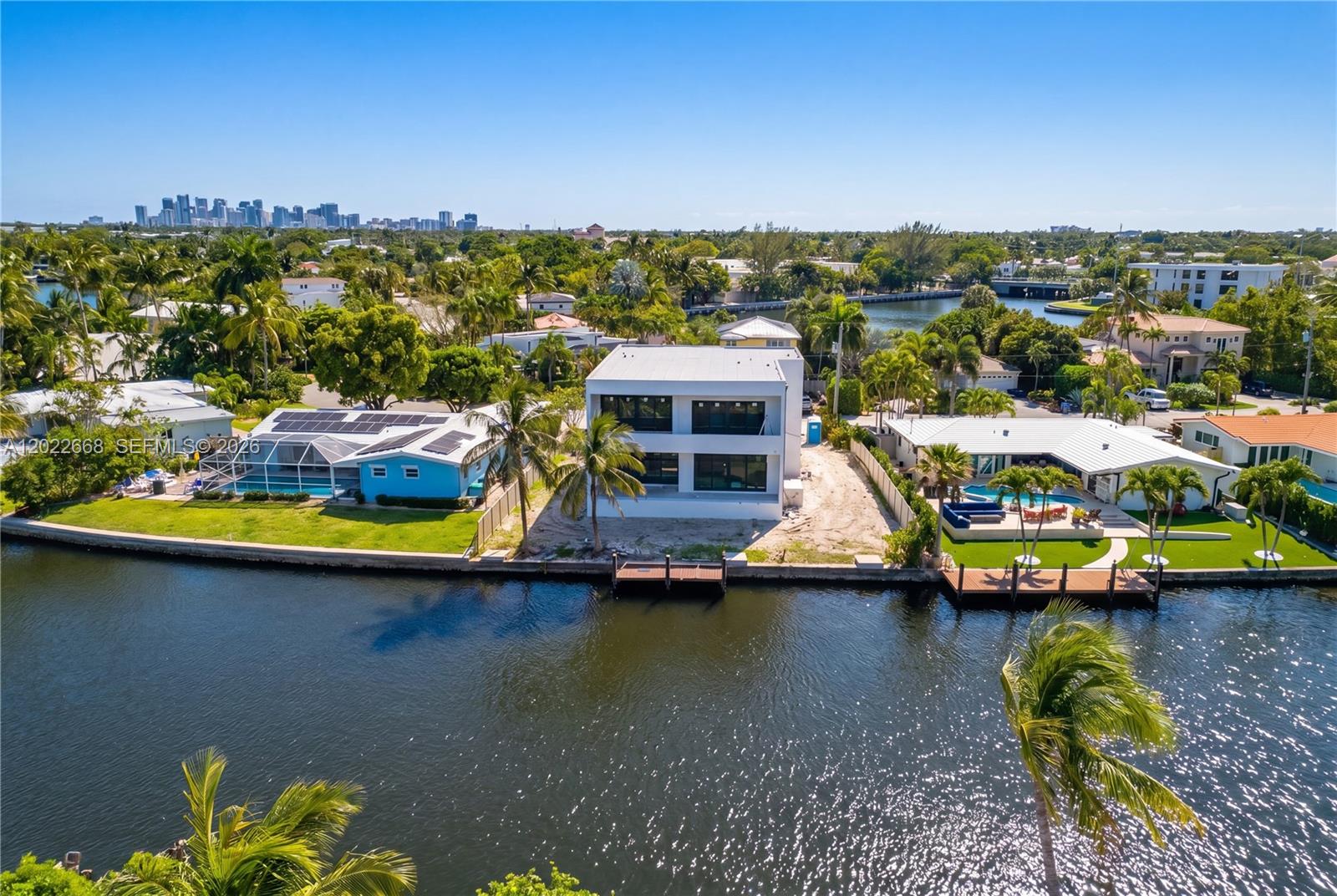 2508 NE 22nd Ter Fort Lauderdale, FL 33305