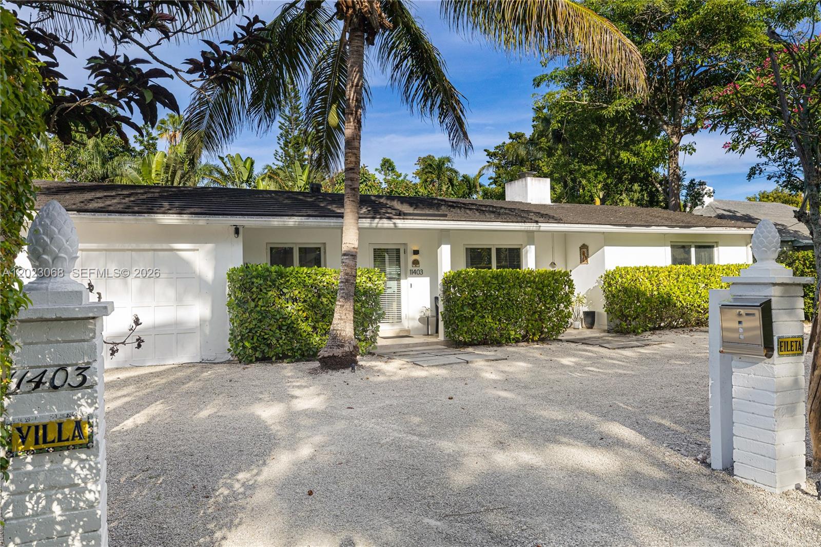 11403 NE 8th Ave Biscayne Park, FL 33161