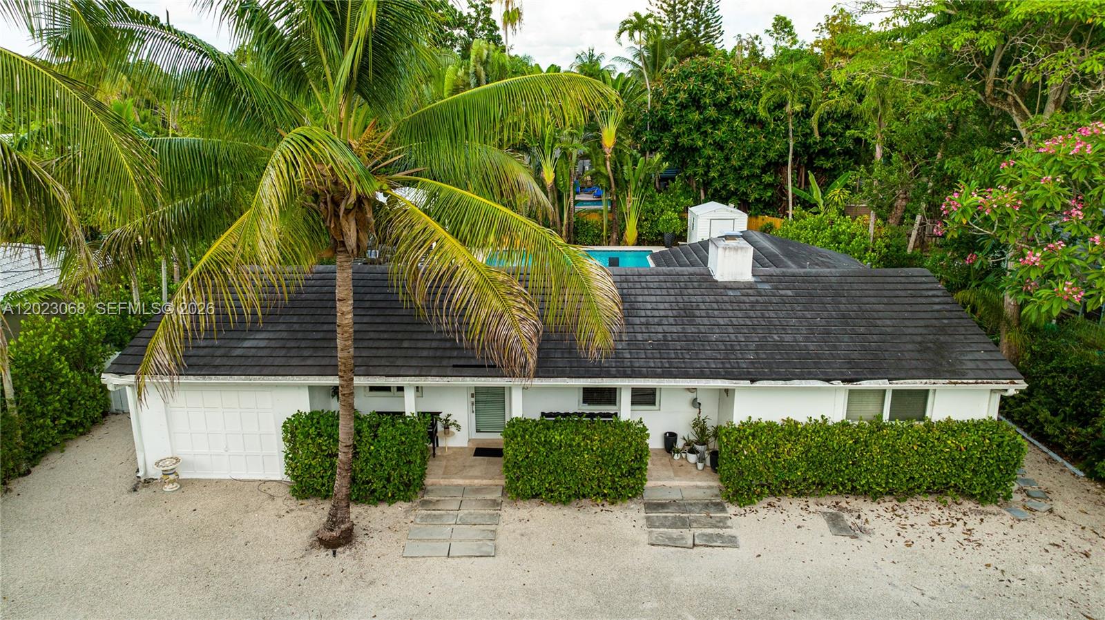 11403 NE 8th Ave Biscayne Park, FL 33161