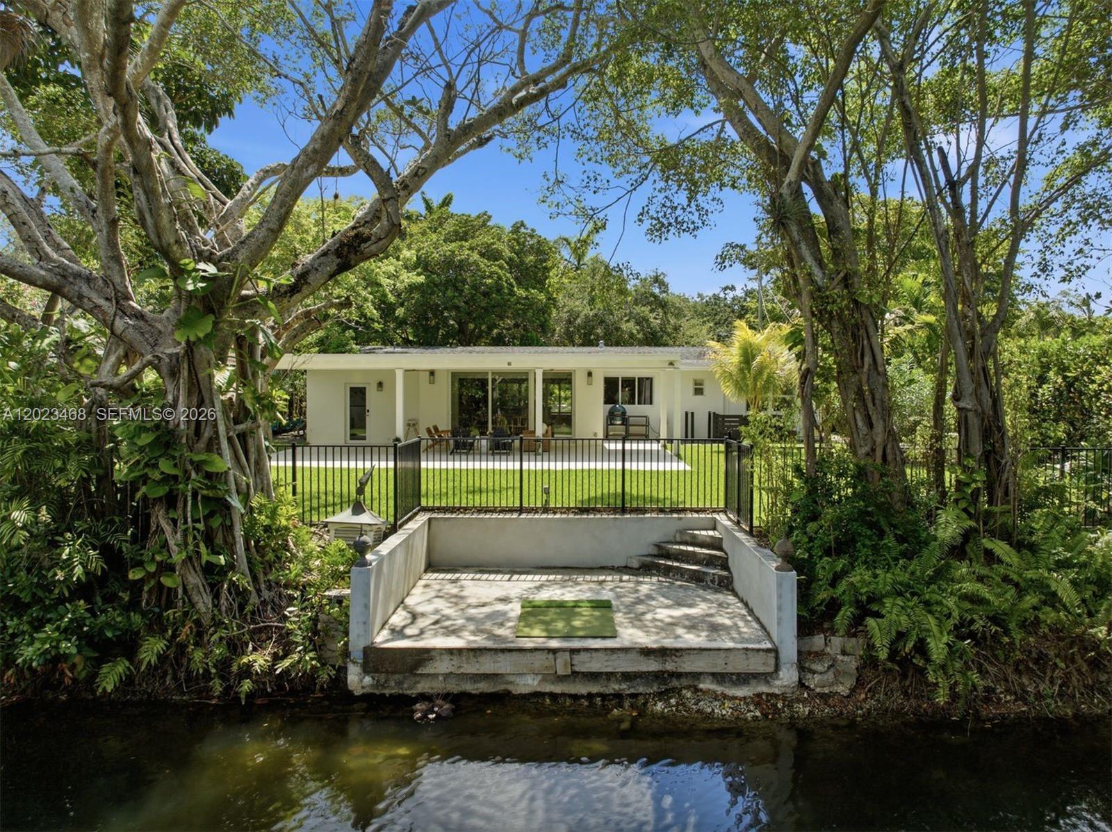7350 SW 65th Ave South Miami, FL 33143
