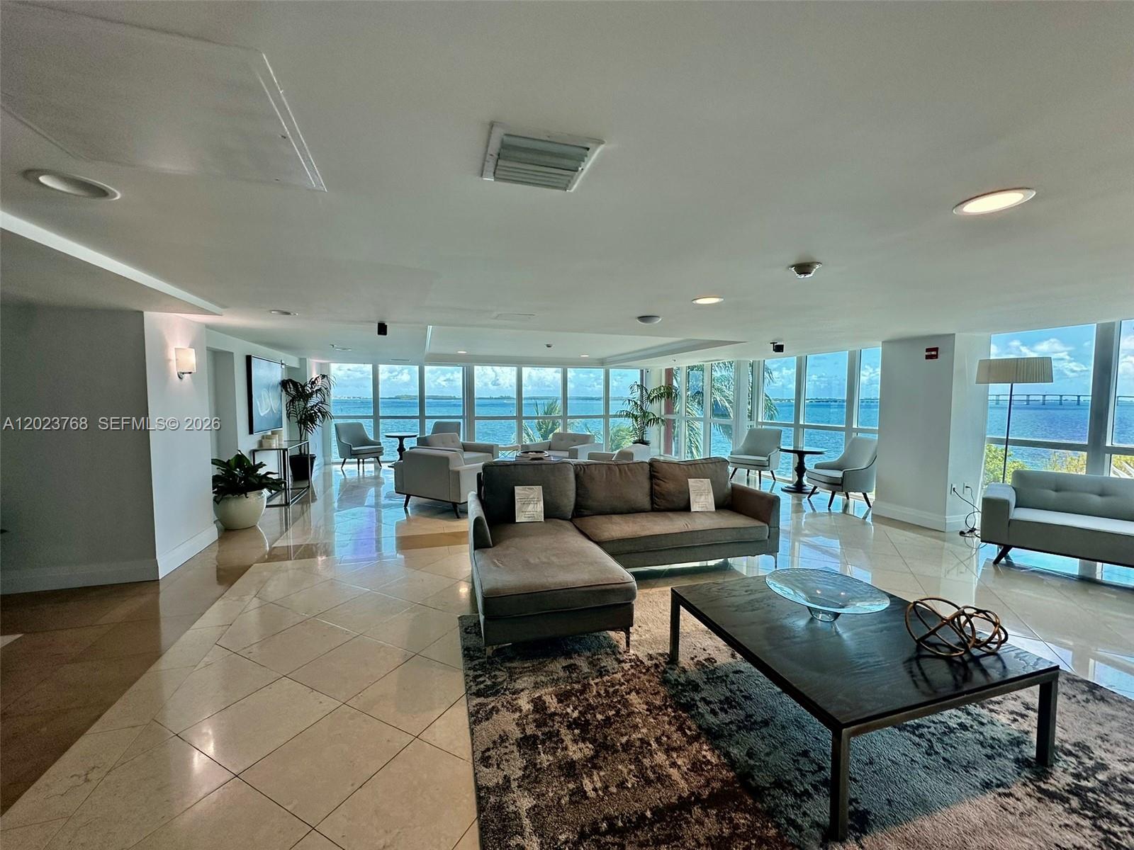 image The Mark on Brickell15