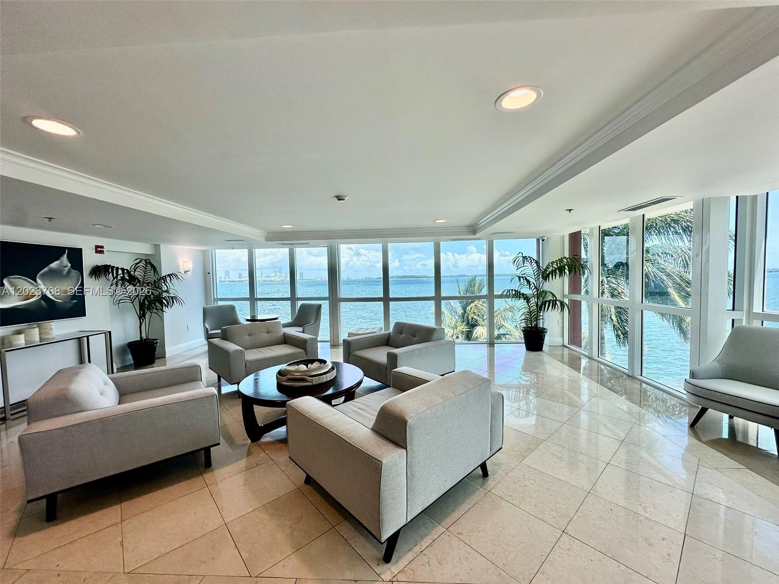 image The Mark on Brickell16
