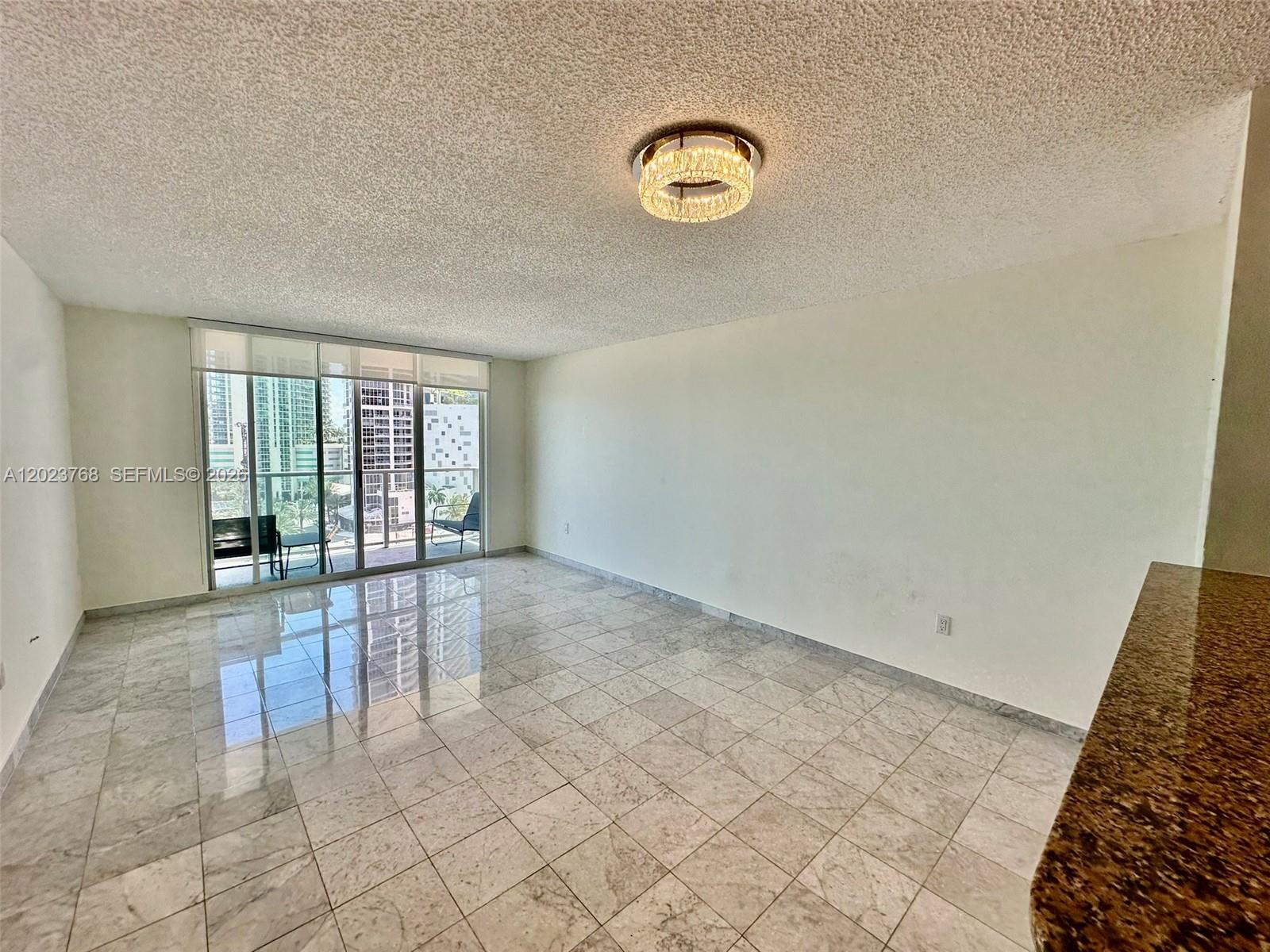 image The Mark on Brickell5