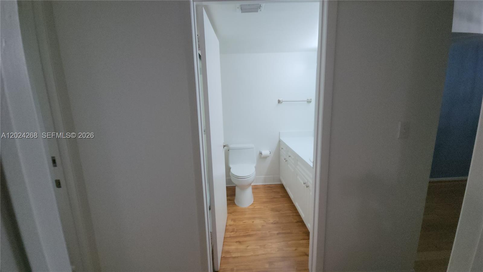 5900 Collins Ave #404 Miami Beach, FL 33140