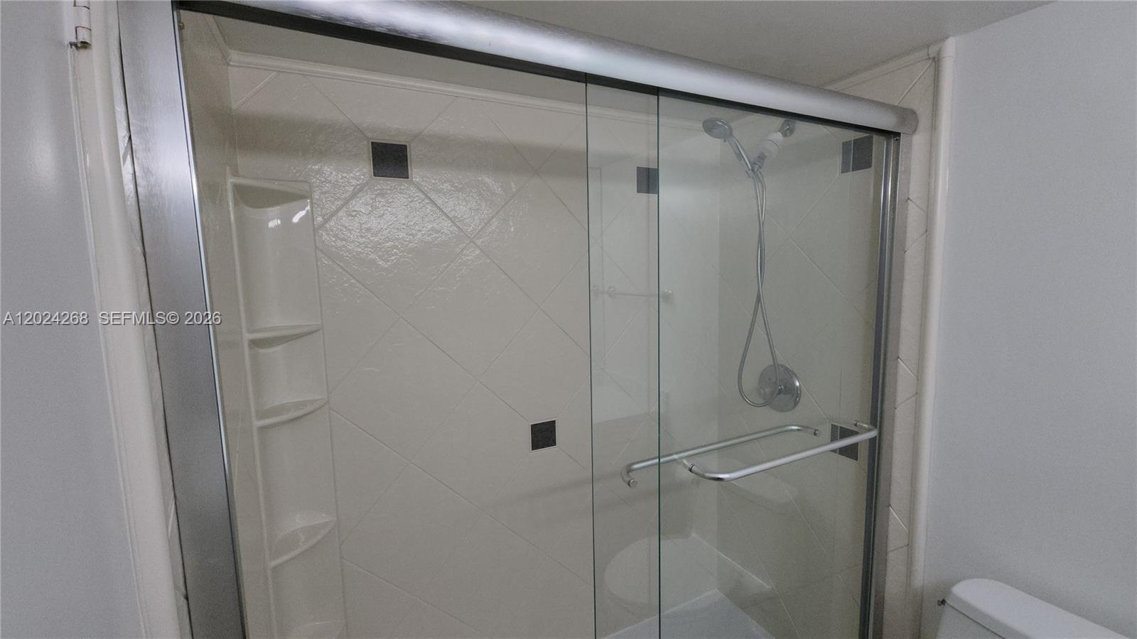 5900 Collins Ave #404 Miami Beach, FL 33140