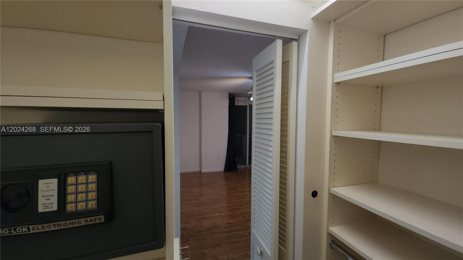 5900 Collins Ave #404 Miami Beach, FL 33140
