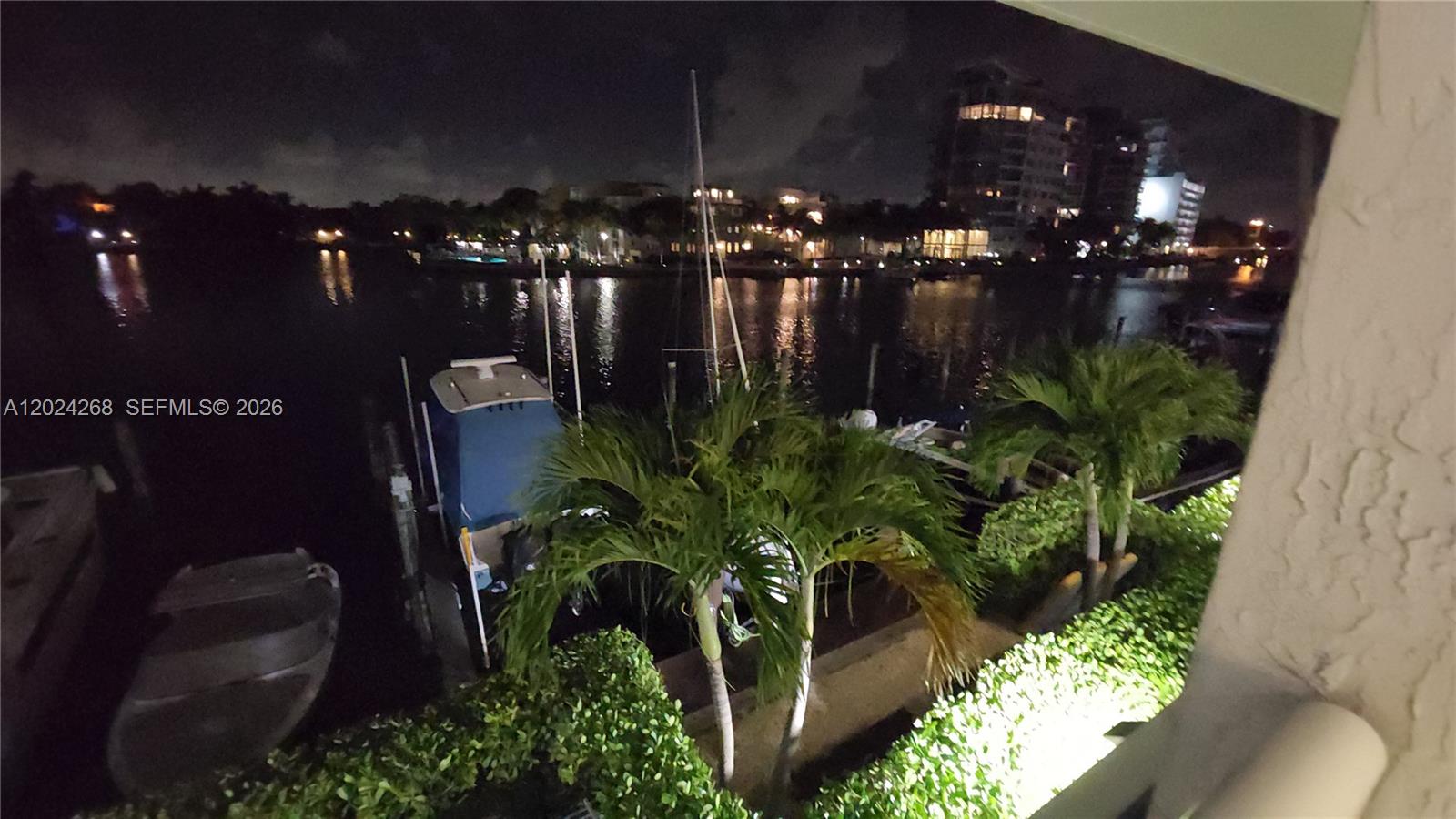 5900 Collins Ave #404 Miami Beach, FL 33140