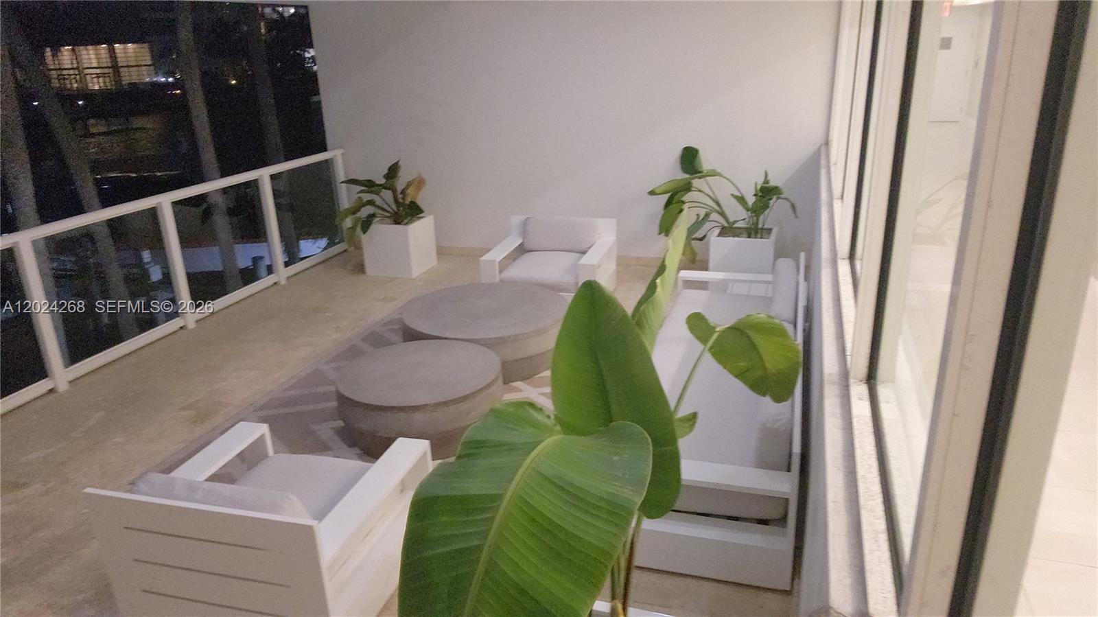 5900 Collins Ave #404 Miami Beach, FL 33140