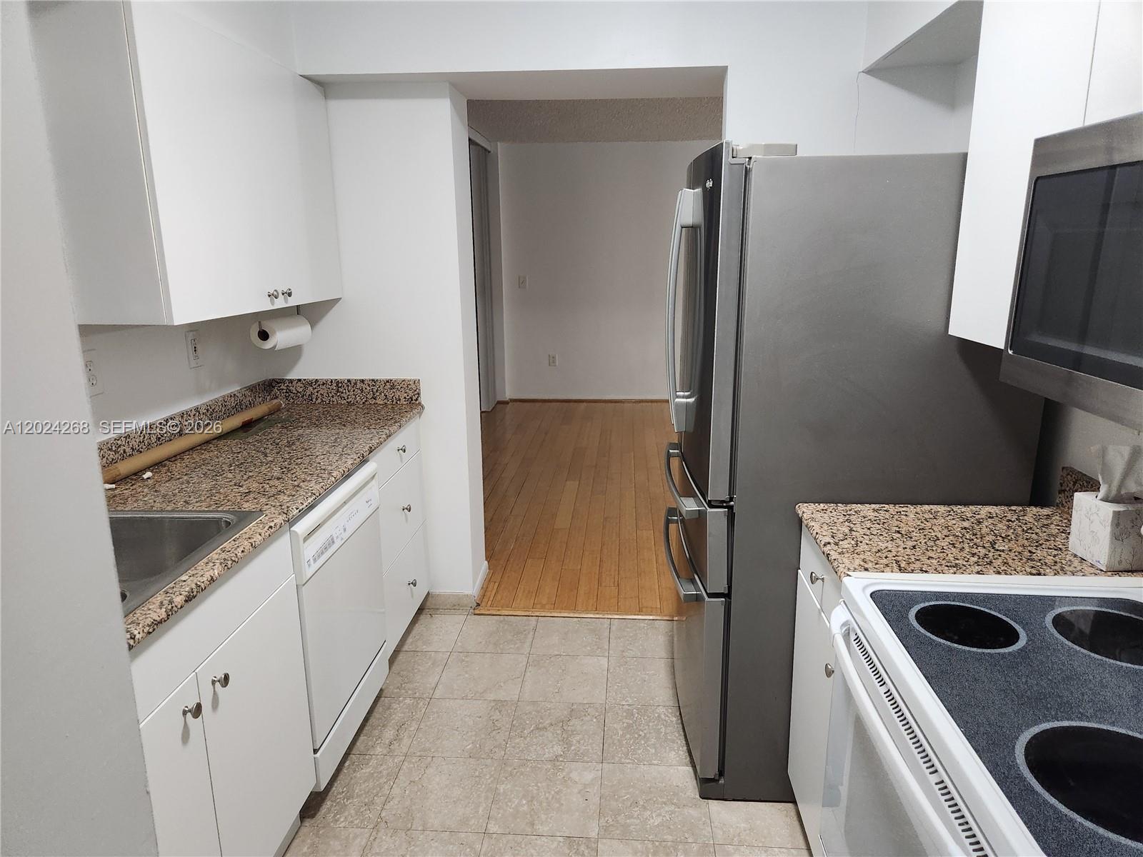 5900 Collins Ave #404 Miami Beach, FL 33140