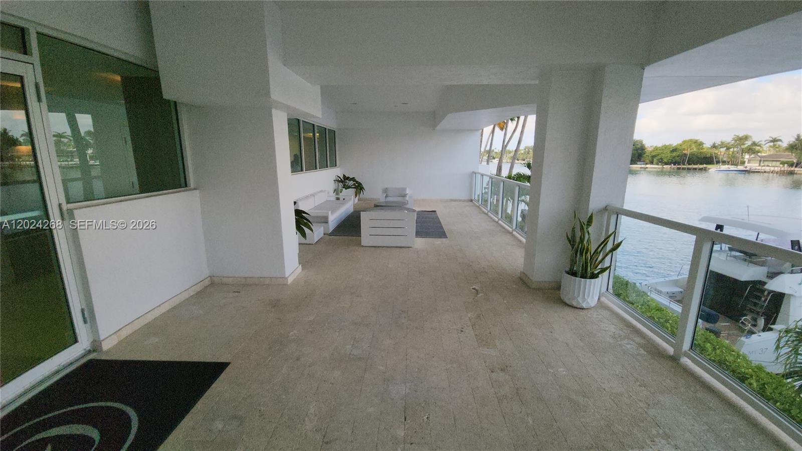 5900 Collins Ave #404 Miami Beach, FL 33140