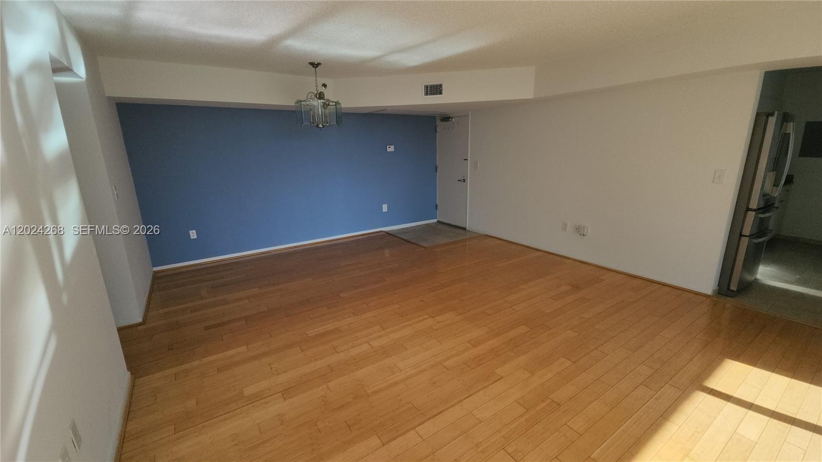 5900 Collins Ave #404 Miami Beach, FL 33140