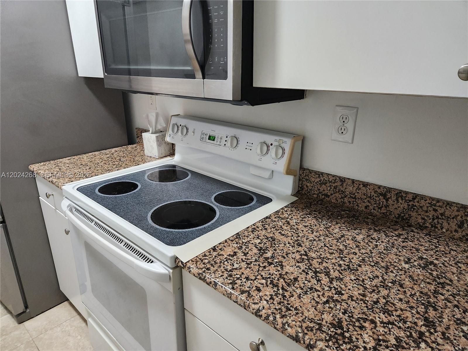 5900 Collins Ave #404 Miami Beach, FL 33140