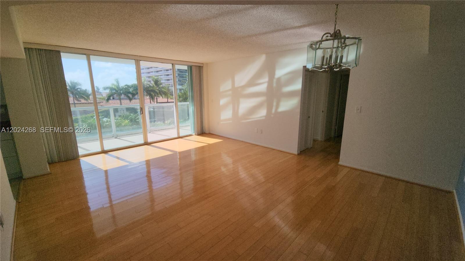 5900 Collins Ave #404 Miami Beach, FL 33140
