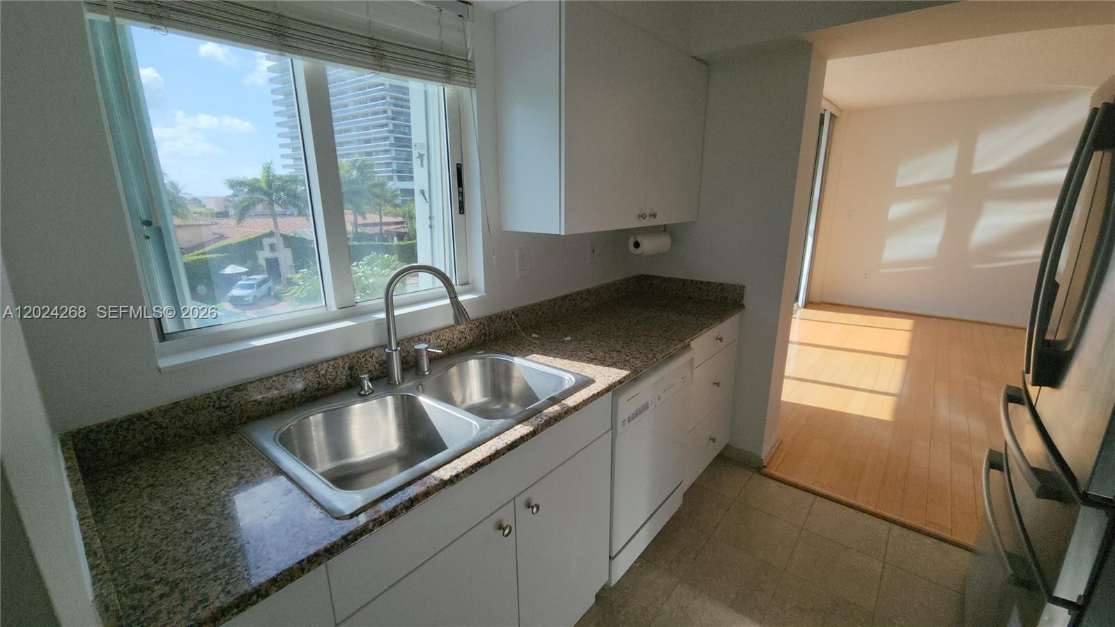 5900 Collins Ave #404 Miami Beach, FL 33140